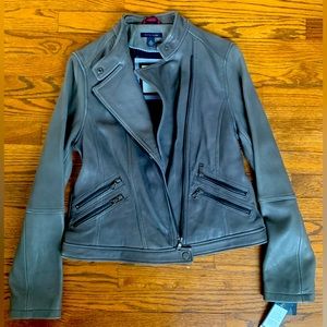 Woman’s medium leather jacket. Tommy Hilfiger